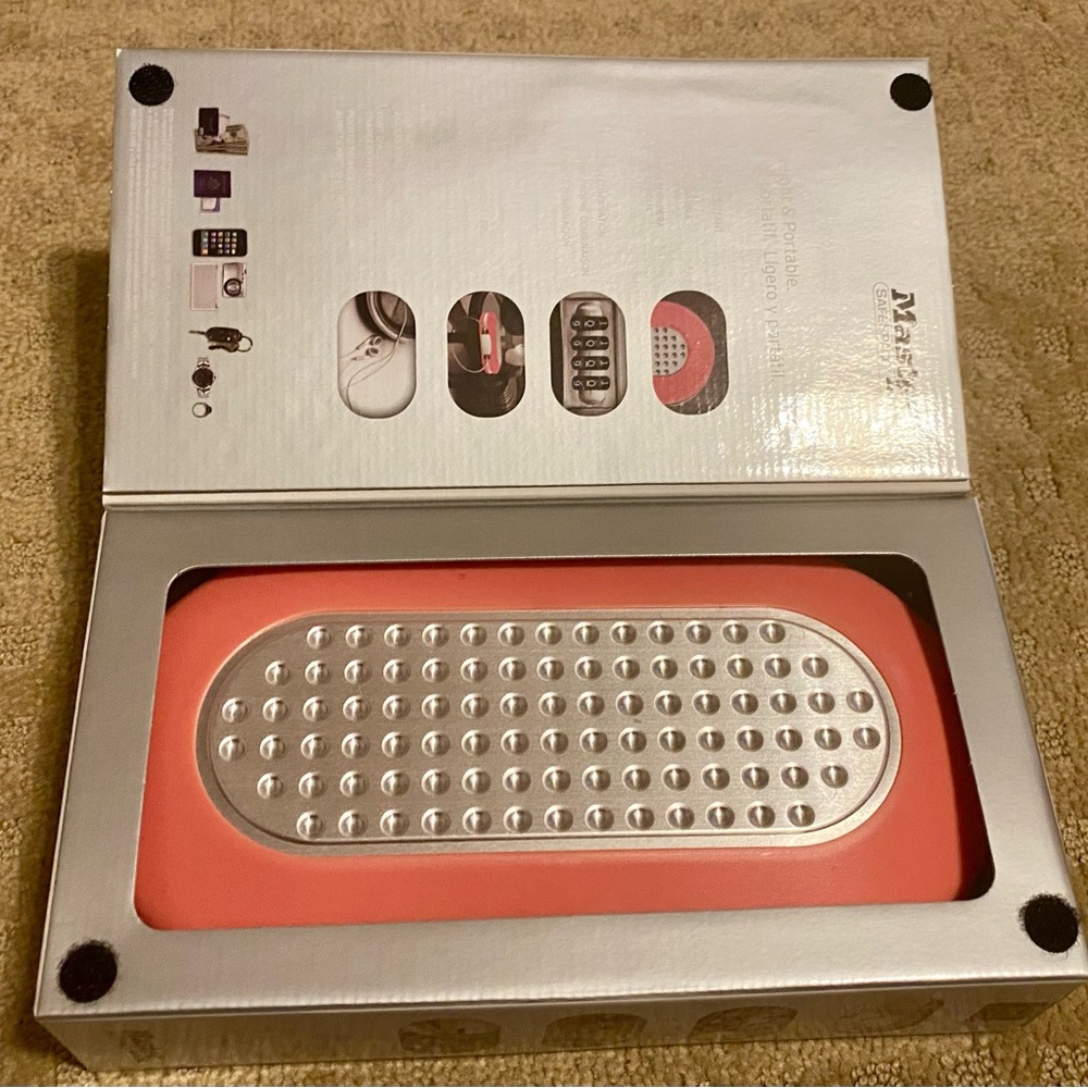 Master Lock Portable Small Lock Box - Picture 6 of 6